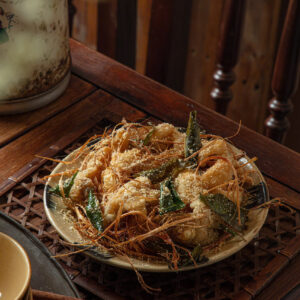 SỤN GÀ CHIÊN MUỐI SẢ