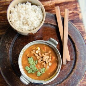 16.5. Xoài Cà Ri Hạt Điều