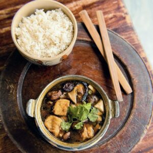 16.6. Đậu Kho Nấm Thập Cẩm