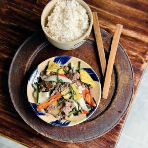 7.3. Bò Xào Trái Thơm